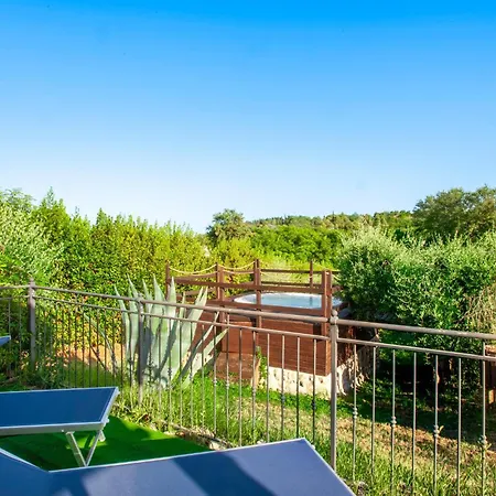 Gorgeous In San Giovanni Feriehus